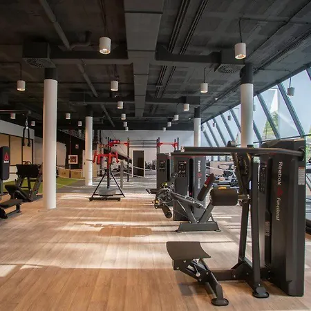 Brand New, Elegant Ground Floor Two Bed *