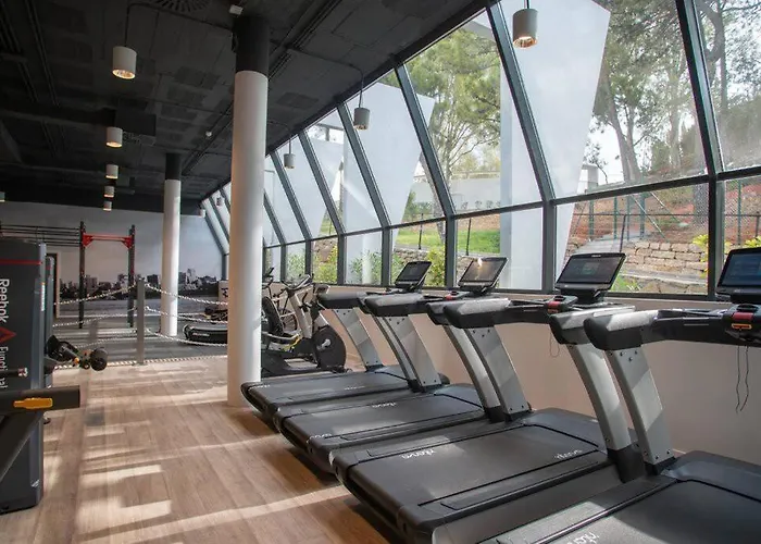 Brand New, Elegant Ground Floor Two Bed Estepona