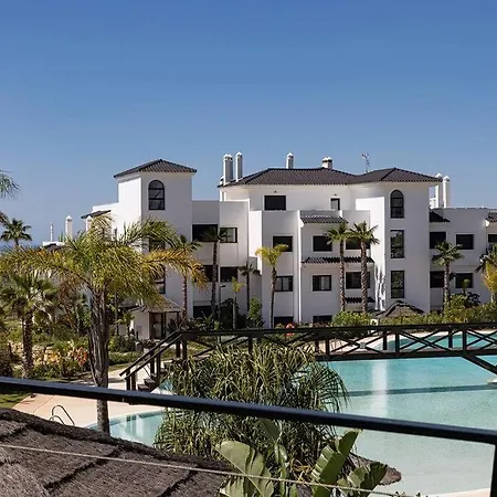 Brand New, Elegant Ground Floor Two Bed Apartmán Estepona