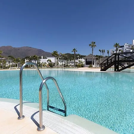 Brand New, Elegant Ground Floor Two Bed Apartmán Estepona