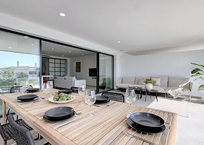 Brand New, Elegant Ground Floor Two Bed Apartment